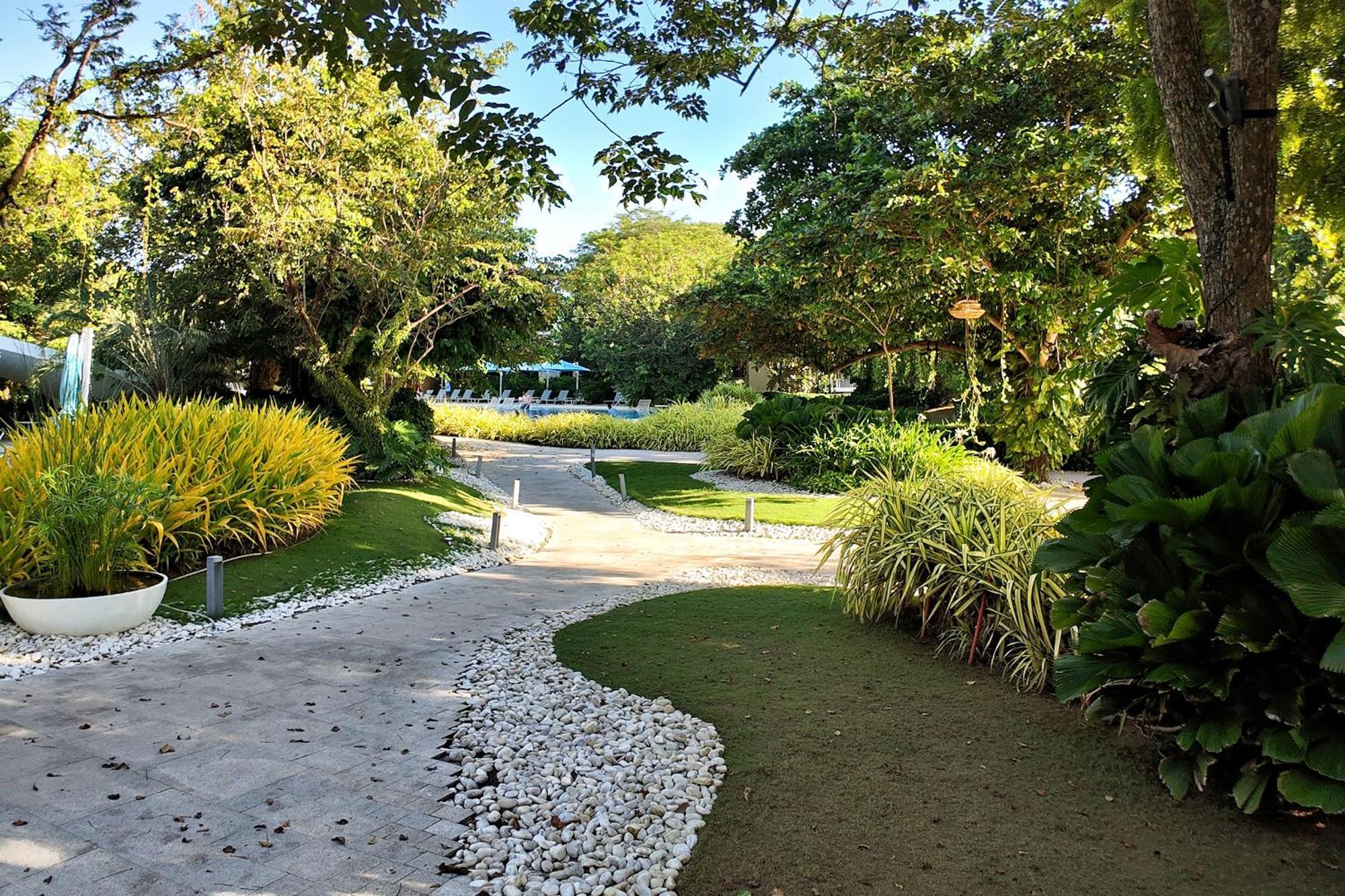 Dominiks Quite And Elegant Studio Ocean View Pool At Tambuli Resort High Floor Lapu-Lapu City Exterior foto